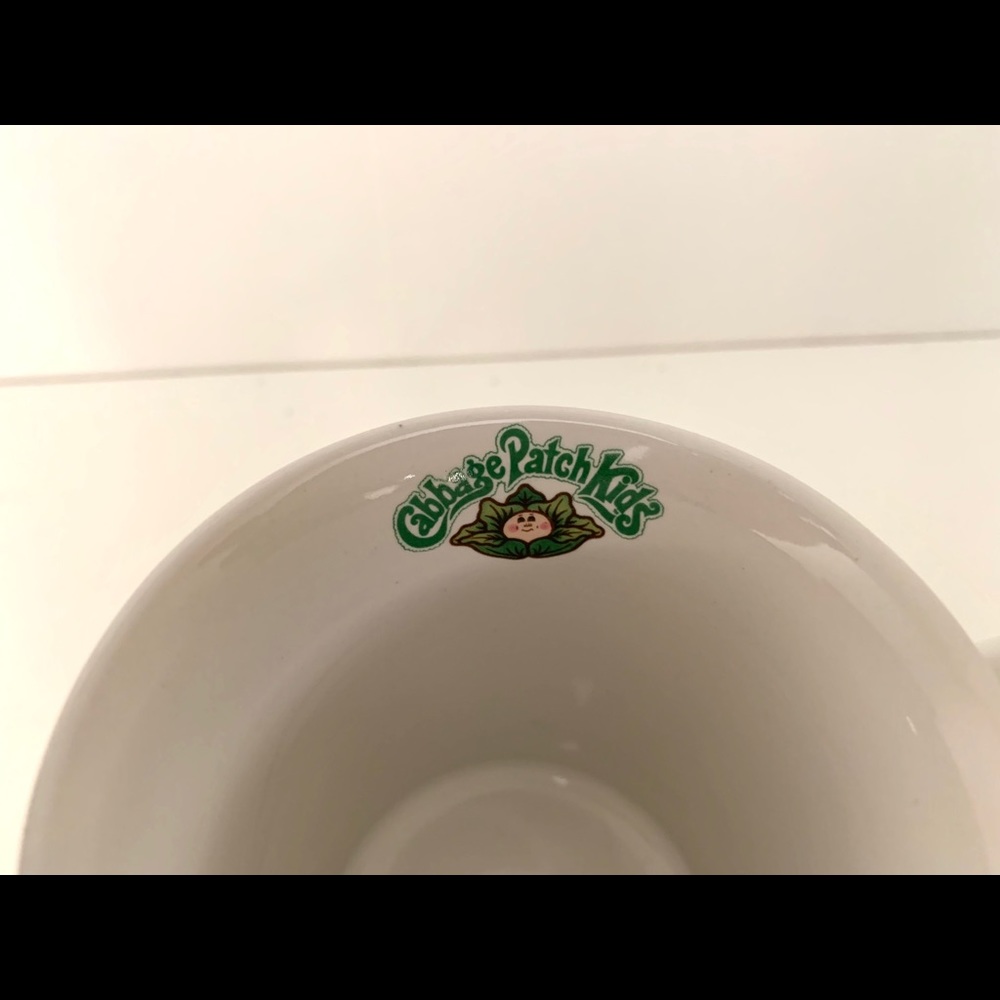 Vintage 1984 CABBAGE PATCH KIDS Picnic Edition Mug - Picture 6 of 6